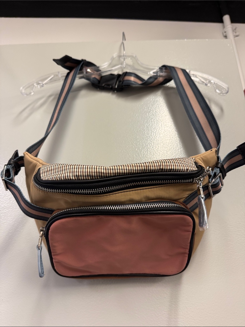 Zara Two-Tone Men’s Belt Bag in Tan & Dusty Rose